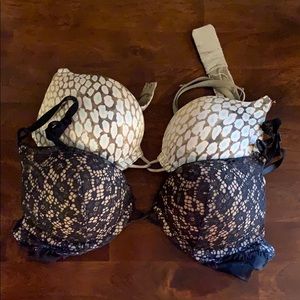 Victoria Secret Bombshell Bra - 32AA